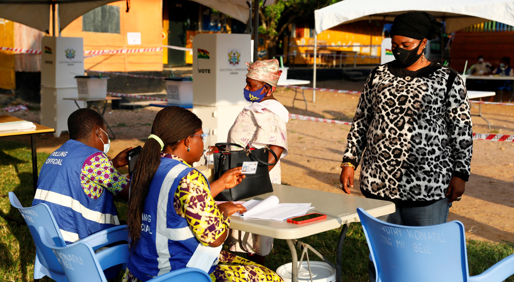 Ghana votes as candidates offer routes out of economic crisis