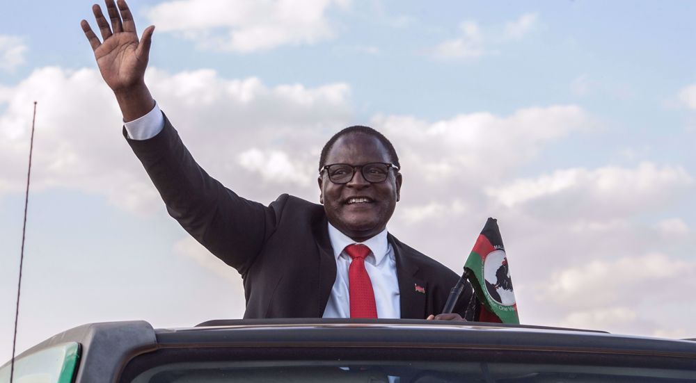 Malawi’s opposition leader wins presidential vote rerun