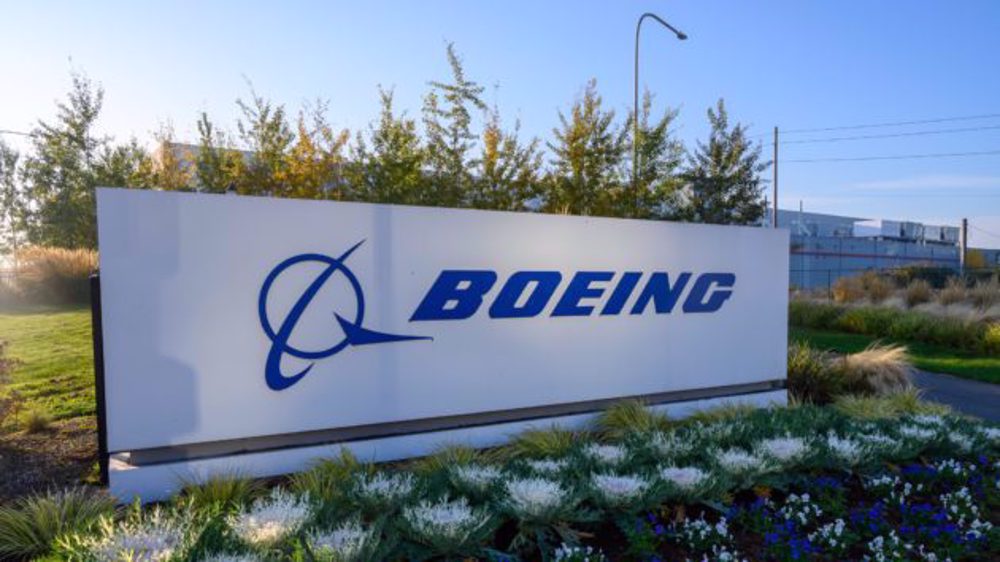 Boeing says workers must get vaccinated or face termination