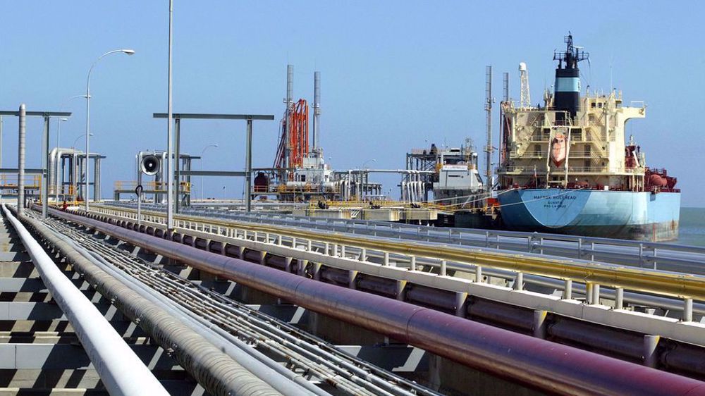 Report: Iranian tanker discharging condensate in Venezuela   