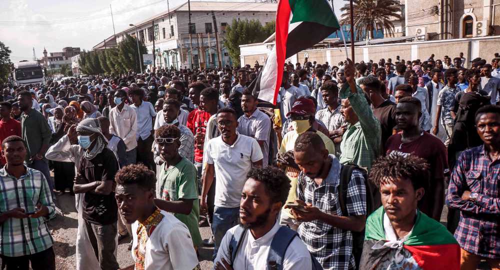 Tens of thousands protest deal between PM, junta in Sudan