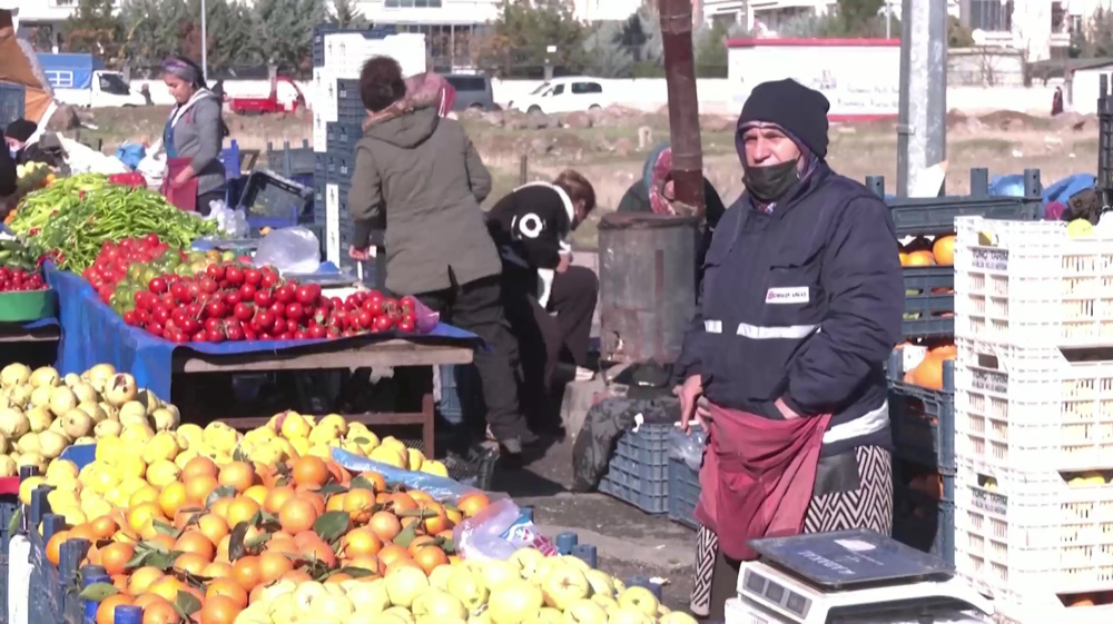 Turkey's women-only street market suffering after lira crash