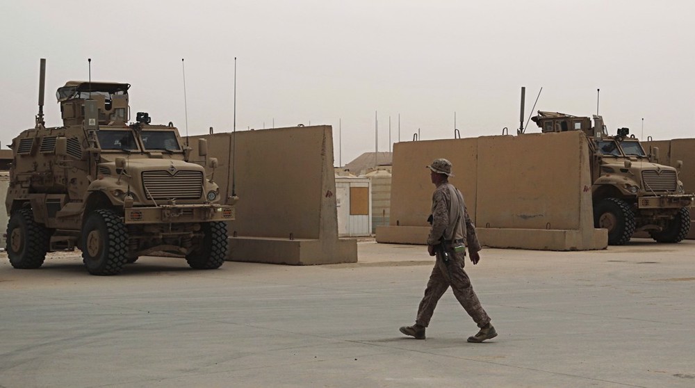 Ear-splitting blast hits US logistical convoy in western Iraq