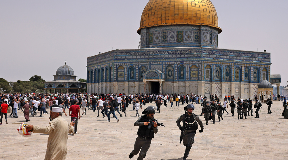 Israeli forces attack Muslim worshipers in al-Aqsa Mosque, injure 80 Palestinians