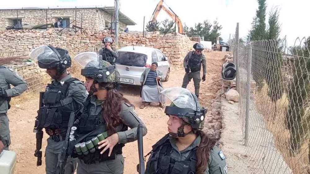 Israeli army demolishes Palestinian house, plans more demolitions in al-Khalil