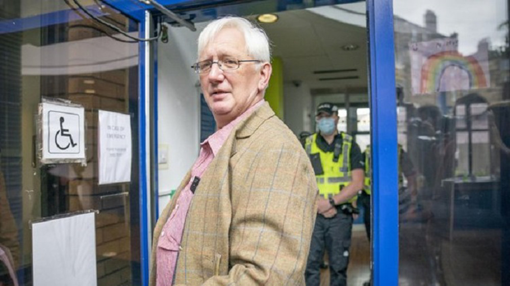Ex-Ambassador Craig Murray set to begin his jail sentence 