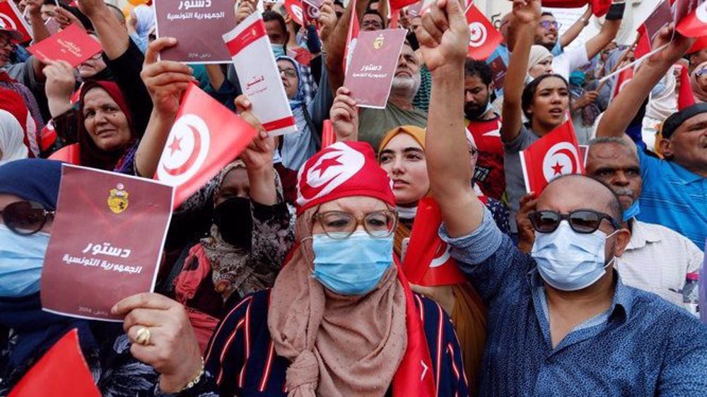 Tunisia turmoil: Thousands call on Saied to resign as opposition deepens 