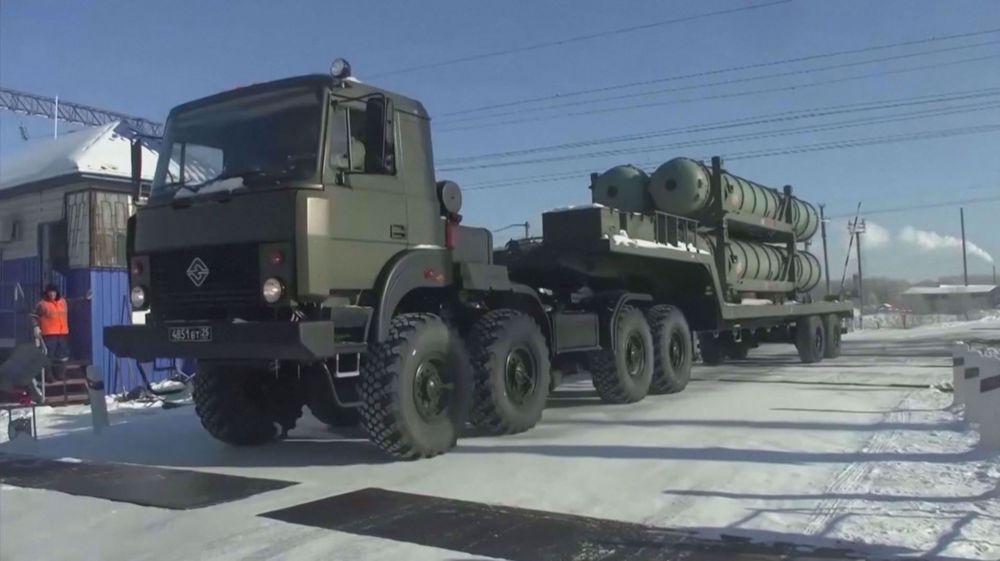 Russia sends two S-400 battalions to Belarus for drills
