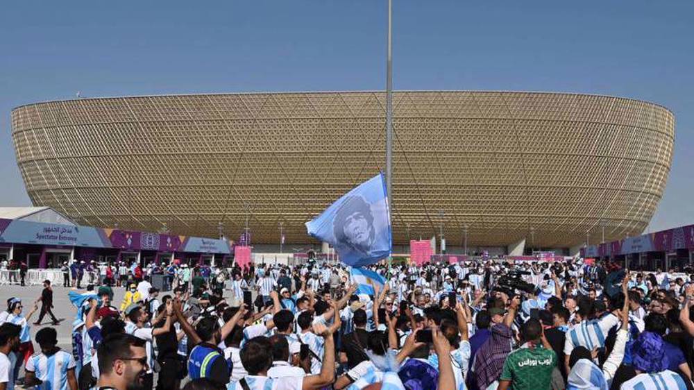 'Banderazo' - Argentina fans take over Doha's souq on eve of World Cup final