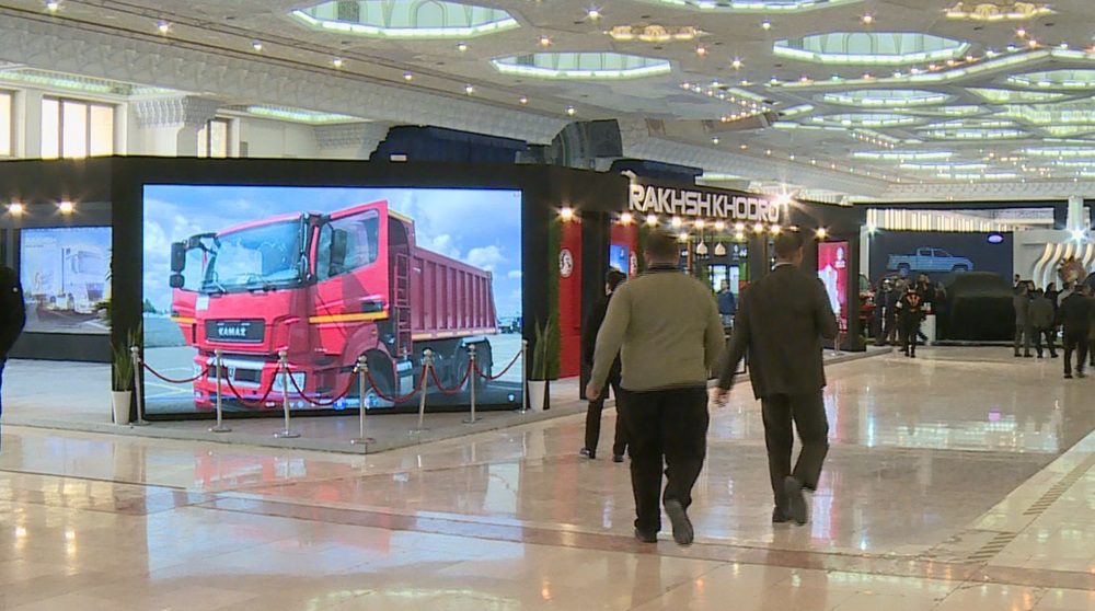 Iran hosts 6th intl. transportation exhibition