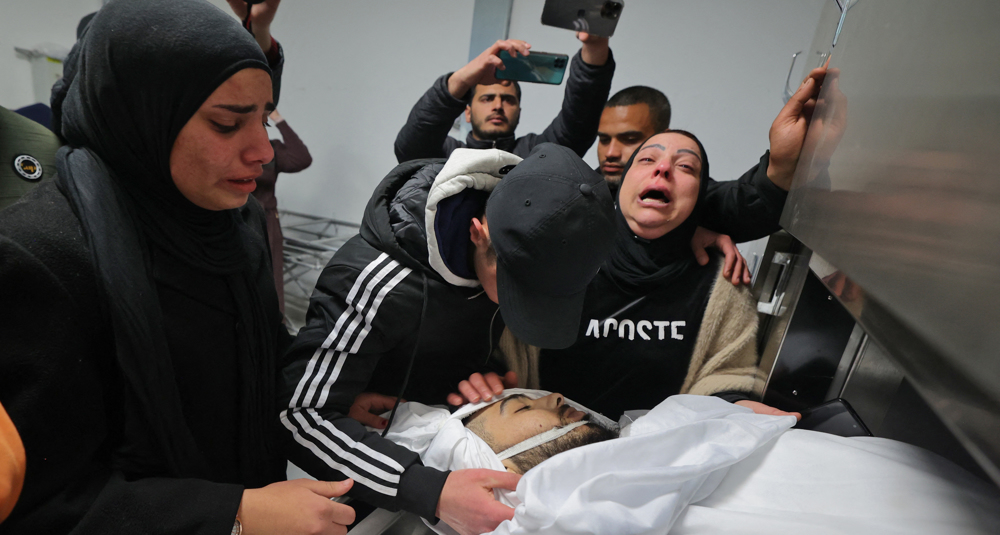 Israeli forces kill Palestinian youth near Ramallah