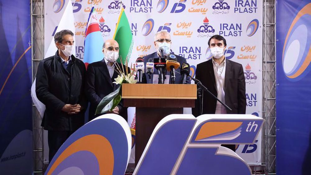 Iran signs $1.35 billion oil, gas deals despite US sanctions  