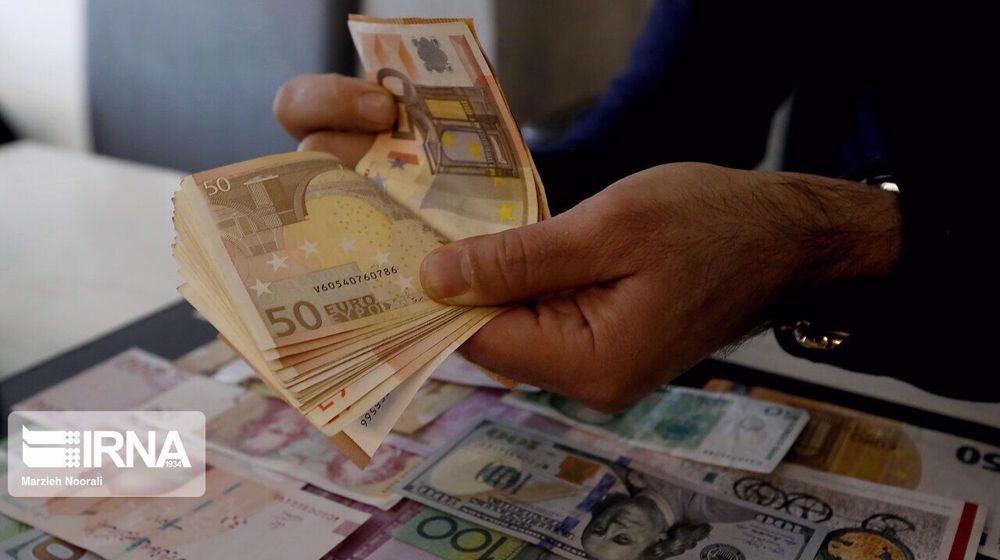 Iran’s rial falls on inflation expectations, nuclear deal news