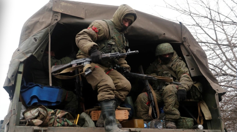 Pro Russian soldiers prepare to advance on Avdiivka