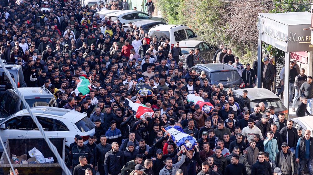 Thousands mourn Jenin carnage victims; resistance vows retaliation 