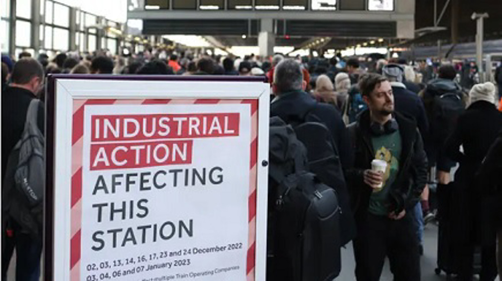 UK strikes: train services grind to halt as drivers walk out over pay