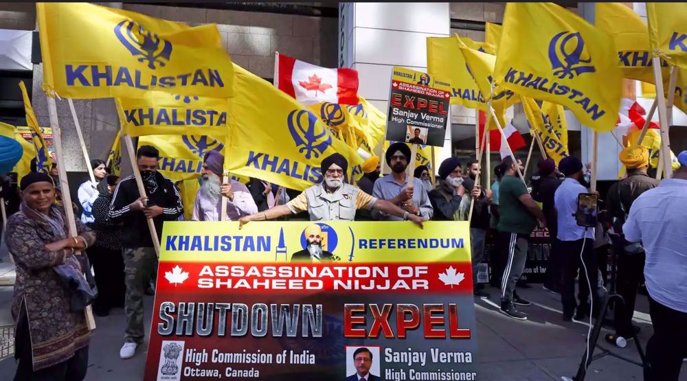 India expels dozens of Canadian diplomats 