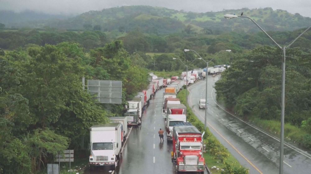 Trucks stranded for weeks at Panama roadblock as anti-mining protests turn deadly