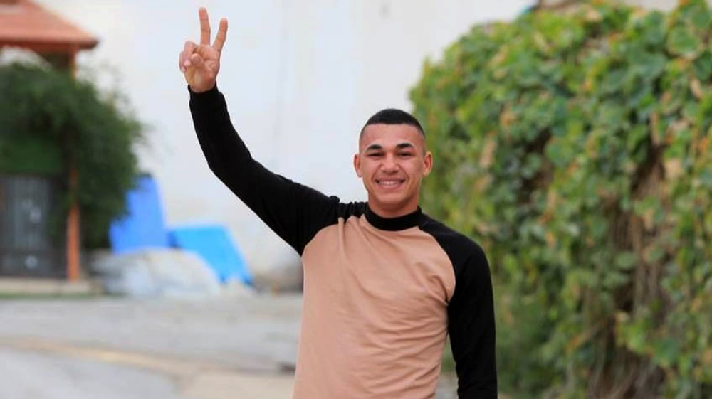 Israeli forces kill Palestinian youth during raid in occupied West Bank 