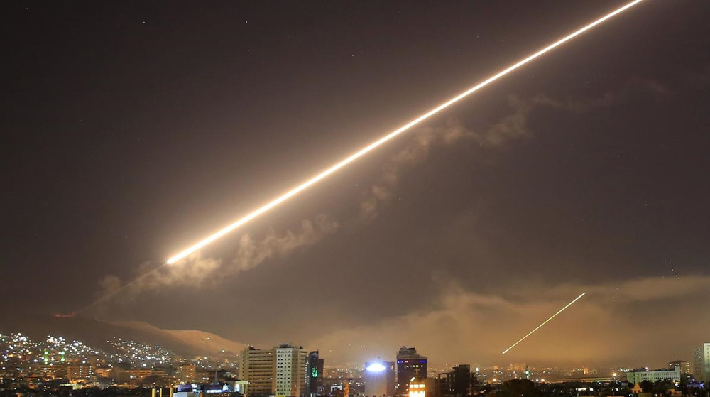 Syria shoots down Israeli missiles as regime conducts new air raid on Damascus 