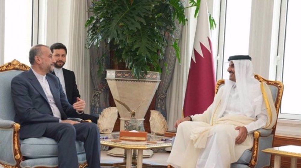 Qatar seeks comprehensive development of ties with Iran: Qatari emir 