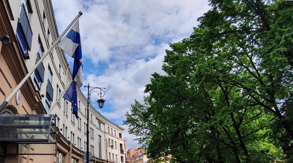 Russia closes Finnish consulate, expels diplomats