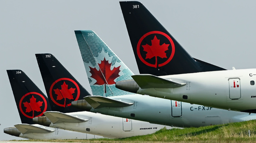 Pilots of Canada's biggest airliner stage protests over pay