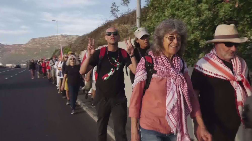 South Africans trek 41km in symbolic Gaza pilgrimage