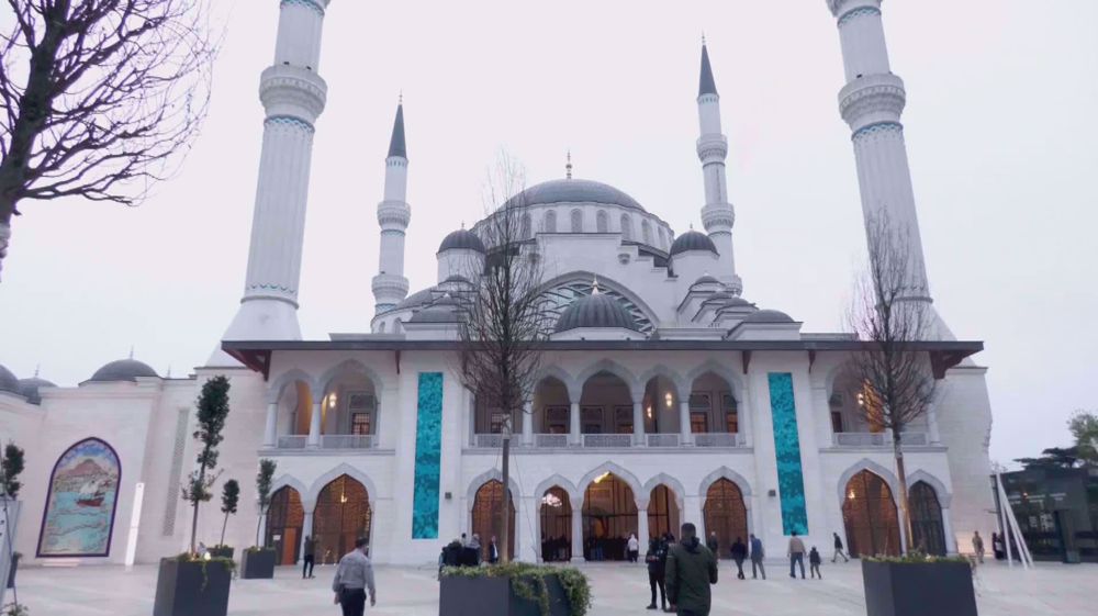Turkey marks Eid al-Fitr in shadow of Gaza genocide