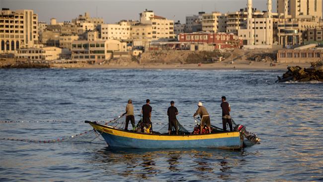 Gaza fisherman injured in Israeli airstrike