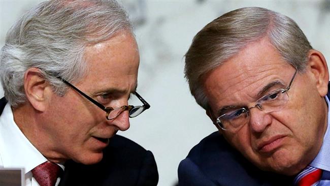 US senators move to tighten sanctions on Iran