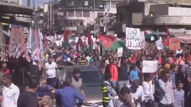 End ‘deals of shame’ with Israel: Jordan protesters