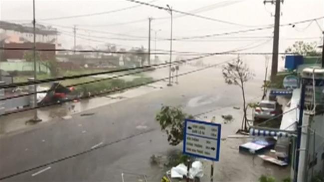 Typhoon Damrey makes landfall in Vietnam