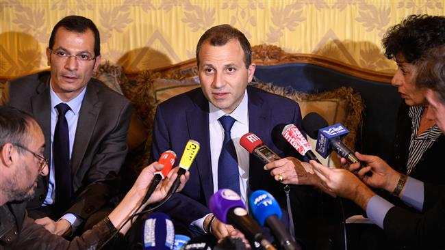Lebanese FM criticizes "ambiguous situation" of PM