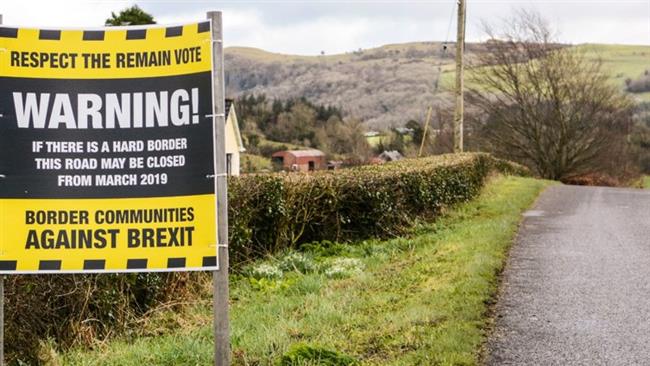 UK MPs warn hard Irish border seem 'impossible'