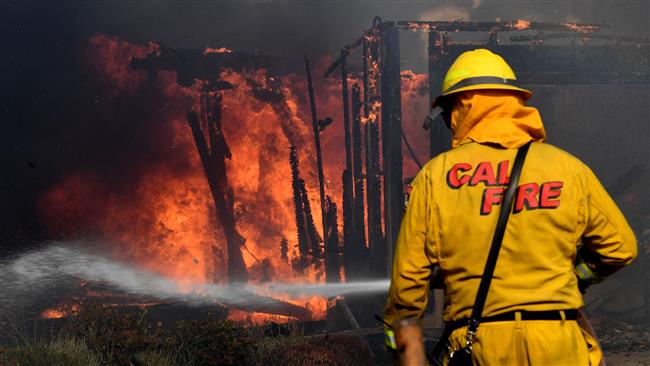 Hundreds of homes destroyed by California wildfire