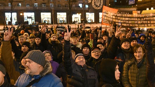 Freed Saakashvili holds an anti-government rally in Kiev