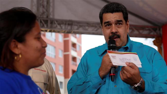 Caracas ups minimum wage 40% despite economic woes