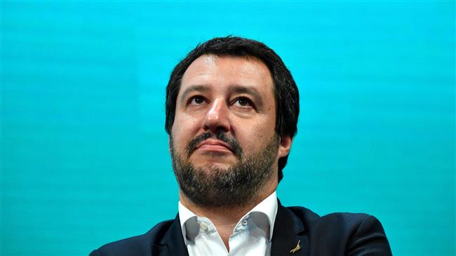 Italy minister sparks outrage with Roma comments