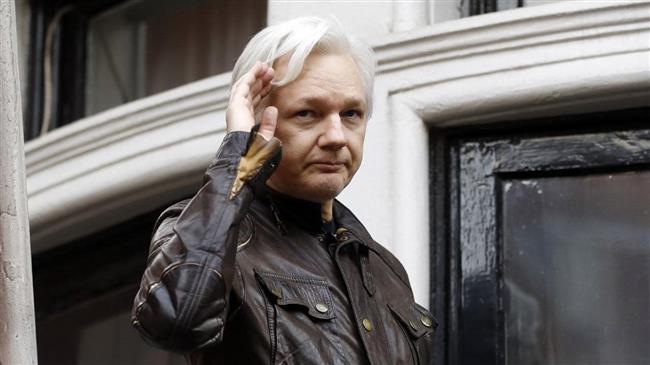 Worries over Assange fate as Ecuador president visits UK