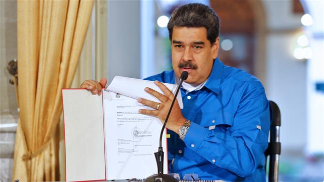 Venezuela to defeat crazed minority of opponents: Maduro