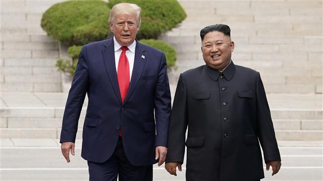 Trump meets Kim at DMZ 