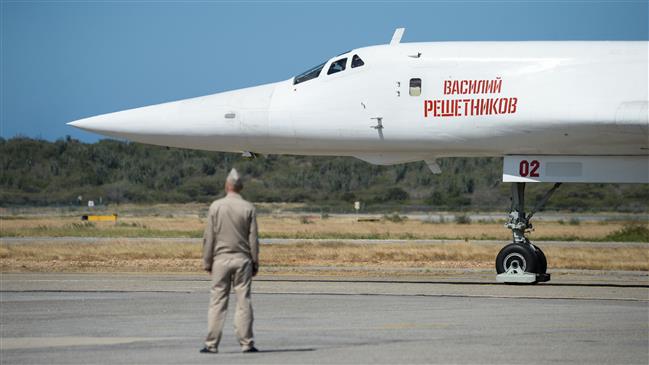 Russia sends 2 nuclear-capable bombers near US border 