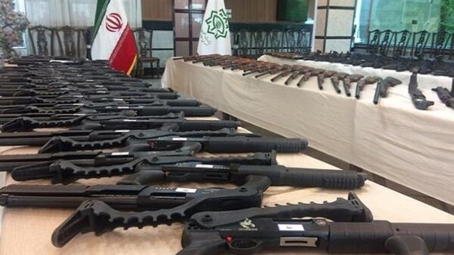 Iran disbands large arms trafficking ring 