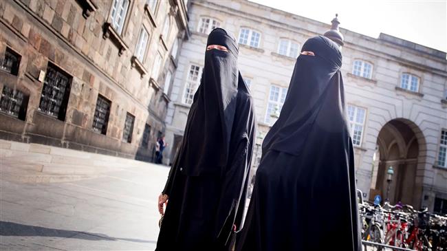 Niqab ban: Swiss Muslims fear growing hate