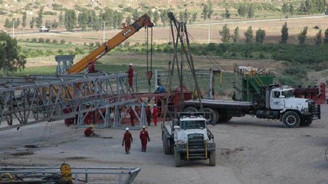 Iran dispatching drilling rig to isolated oilfields in north