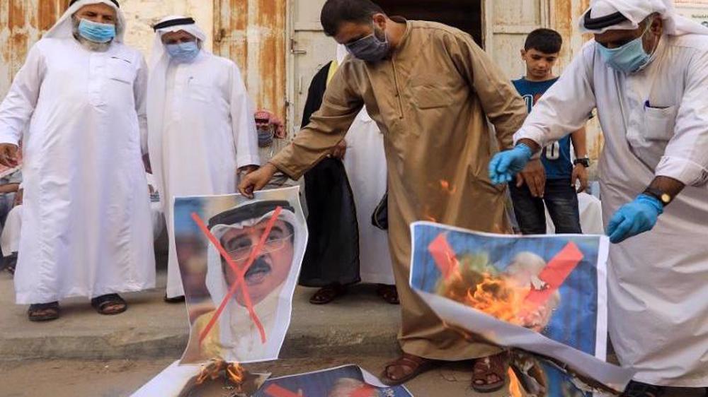 Bahrain threatens social media critics of deal with Israel