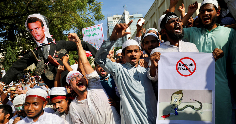 Anti-France protests grow in Muslim world