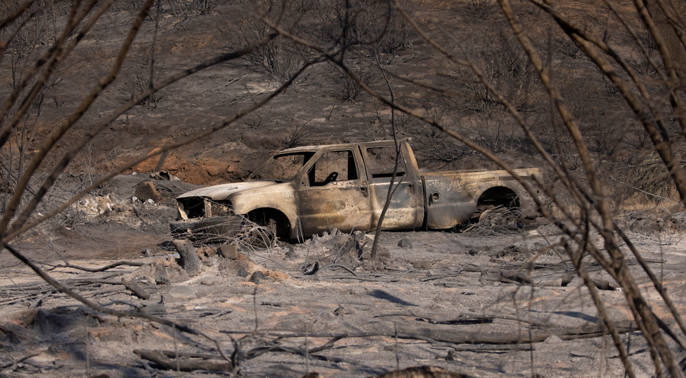 Raging wildfire in California forces over 25,000 residents to evacuate