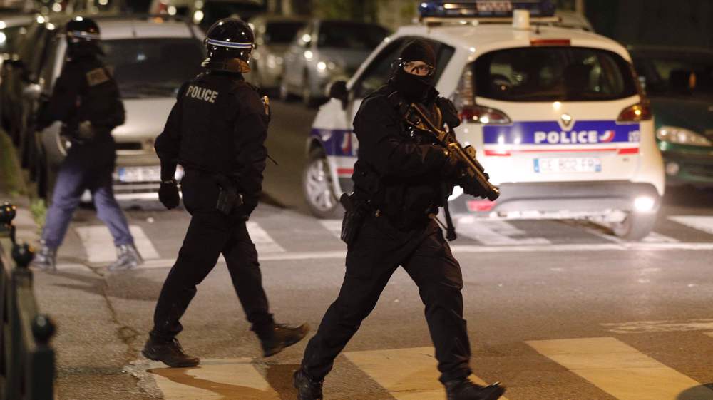 Tensions continue in Paris suburb for 4th night in row over teen's death